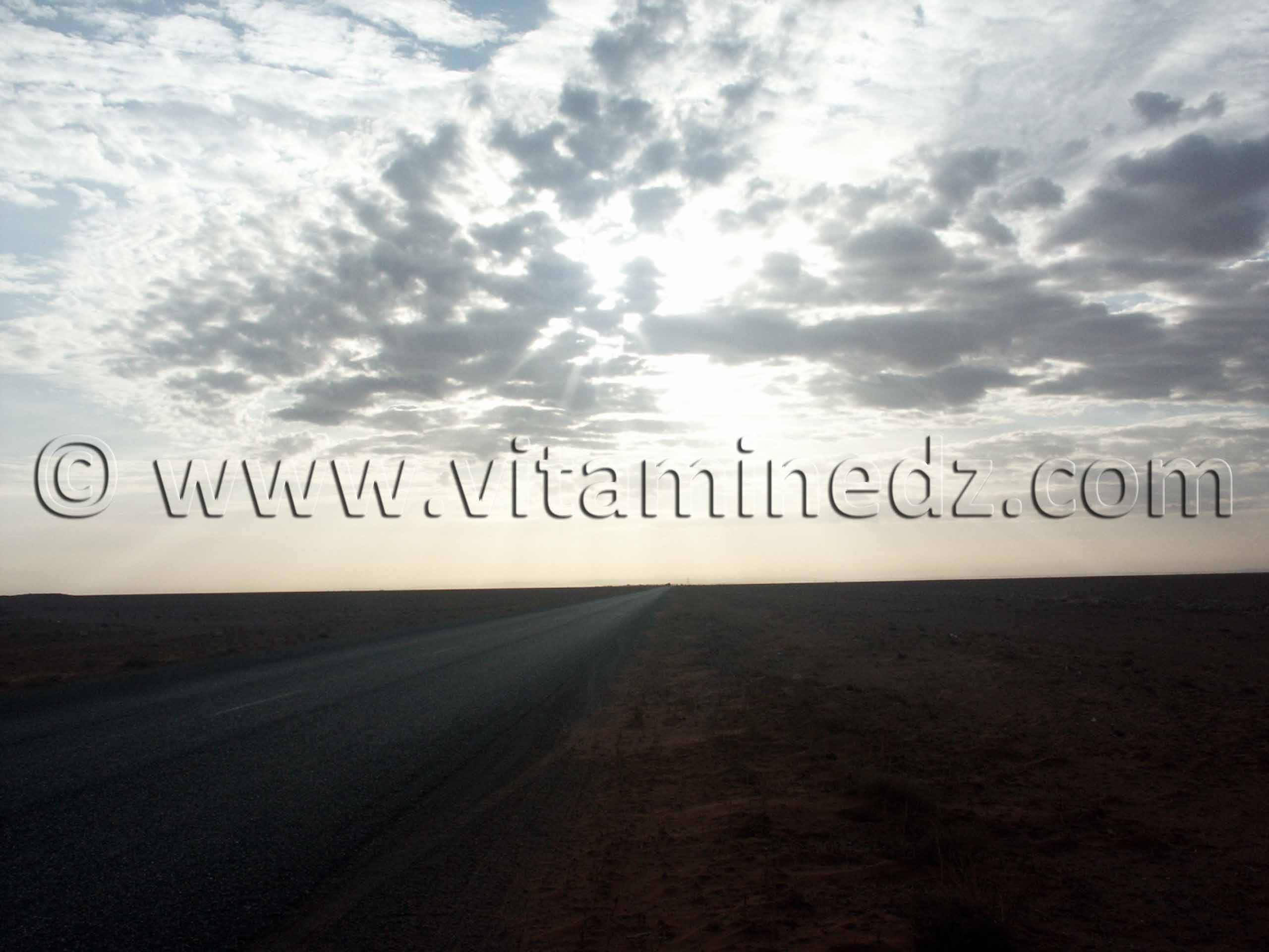 Route interminable Départ vers le Sud , commune d'El Aricha (Tlemcen)