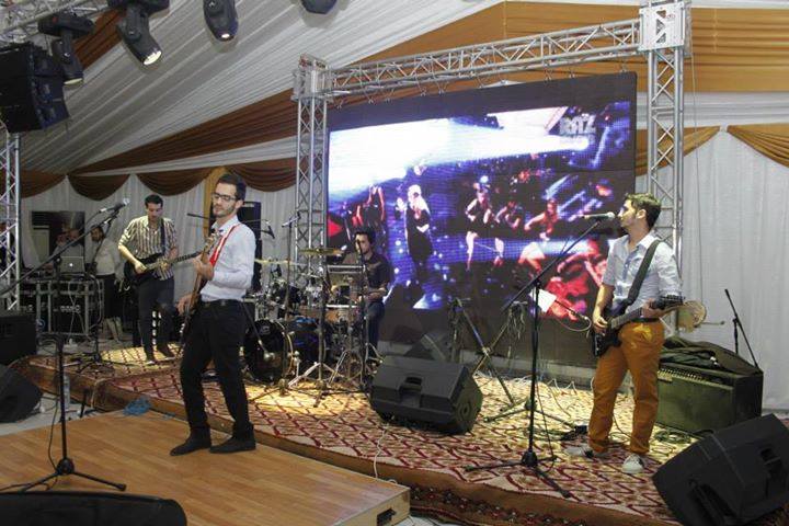 Photo du groupe sur scène