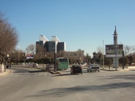 La tour de Sétif et la place de la mairie