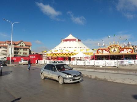 Chapiteau du cirque Amar