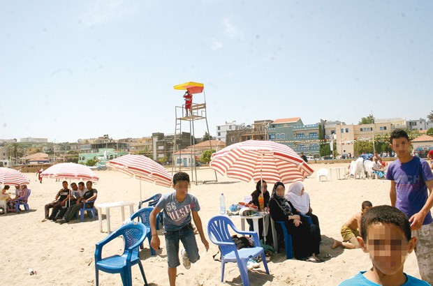 Algérie - Les contrats de concession seront annulés:  La plage pour tous!