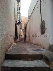 Tlemcen, Entrée Derb El Hajamines (rebouteux? coiffeurs? circonciseurs?)