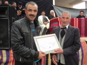 Remise de tableaux d'honneur