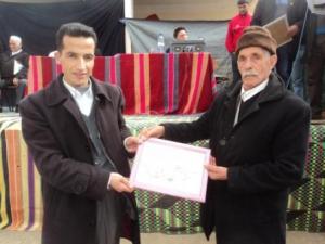 Remise de tableaux d'honneur