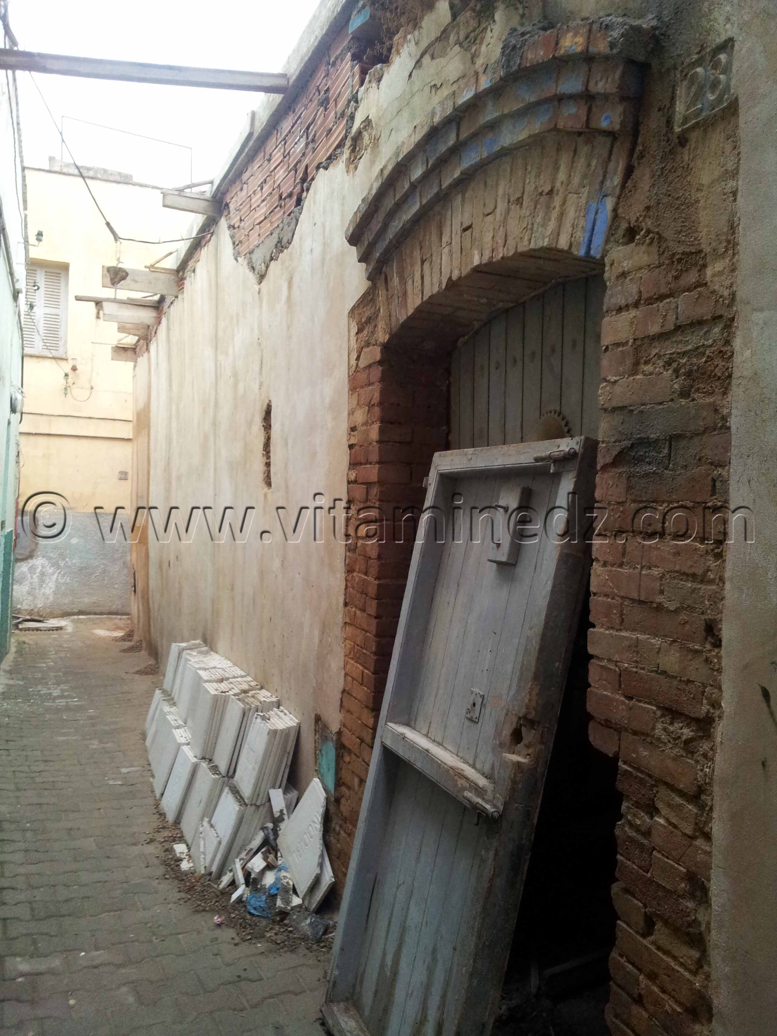 Tlemcen  Derb El Hajamines (rebouteux? coiffeurs? circonciseurs?)