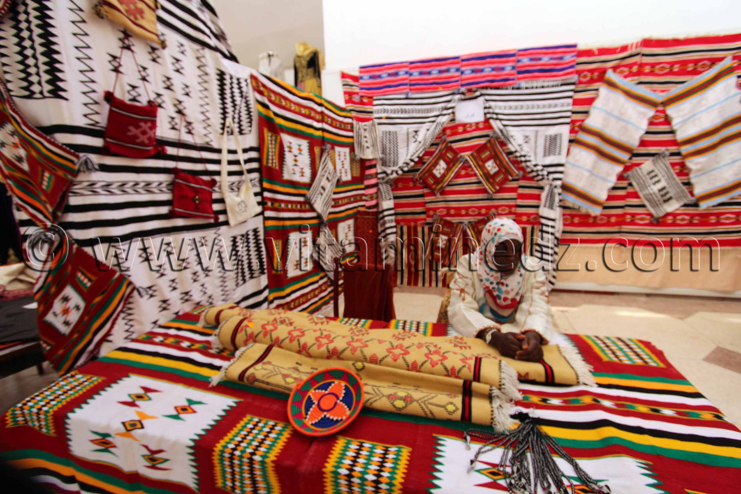Tapis et artisanat de Timimoun, Foire nationale de la femme artisane à Tlemcen