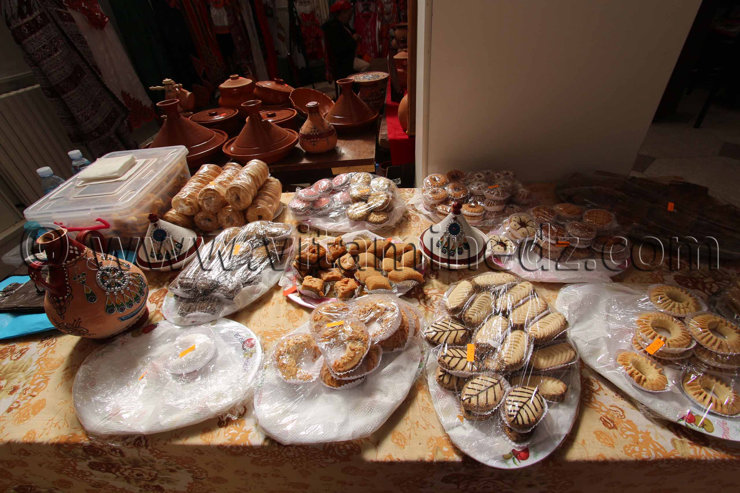 Gateau traditionnels et modernes de Tizi Ouzou, Foire nationale de la femme artisane à Tlemcen