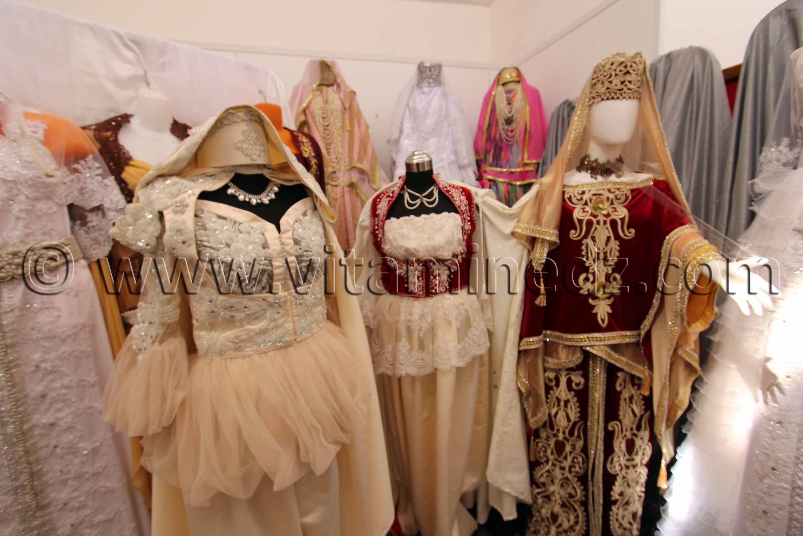 Karakous, Bedroune , Robes, Kaftans de Tipaza, Foire nationale de la femme artisane à Tlemcen