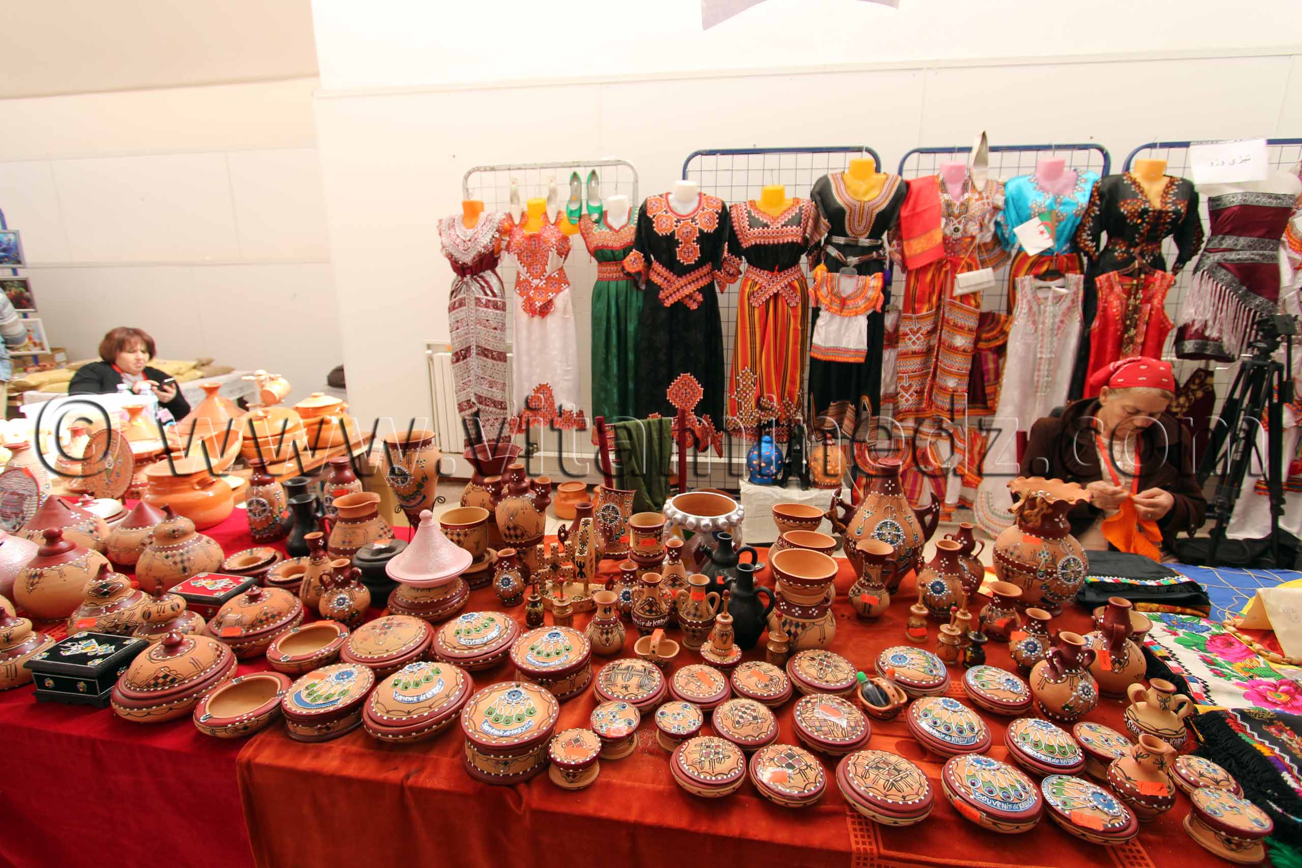 Artisanat, Poterie de Tizi Ouzou, Foire nationale de la femme artisane à Tlemcen