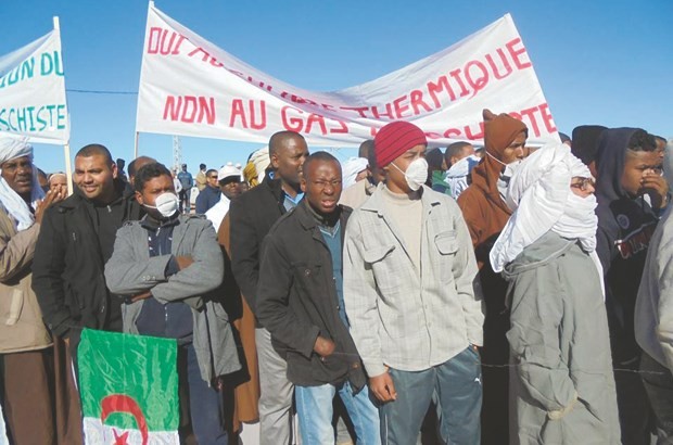 In Salah (Tamanrasset) - Civisme et pacifisme