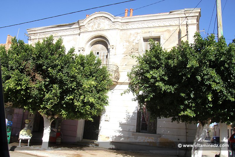 Ain Temouchent, Chabat El L'ham avec ses belles villas et fermes coloniales