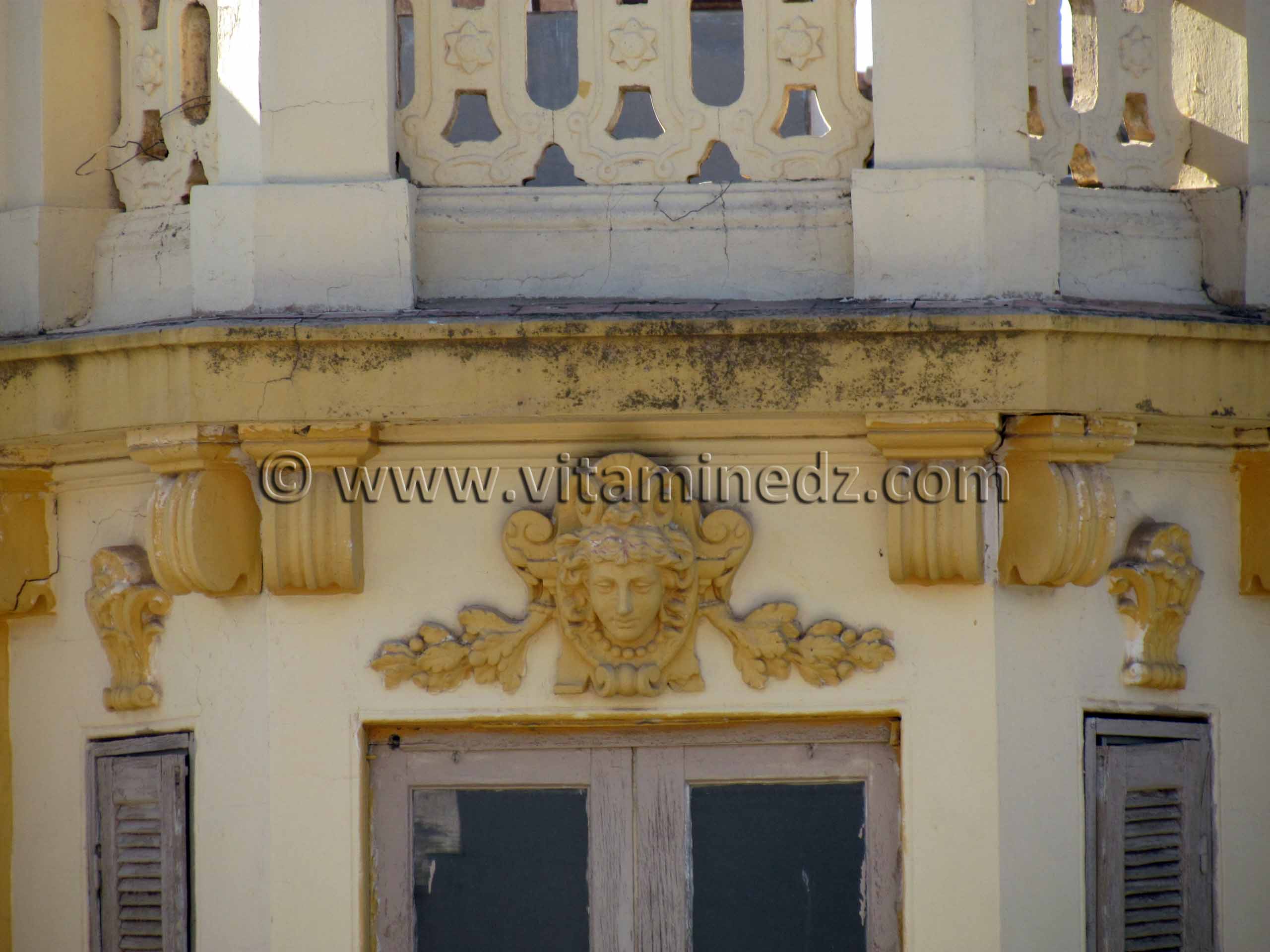 Tlemcen, et son patrimoine immobilier français