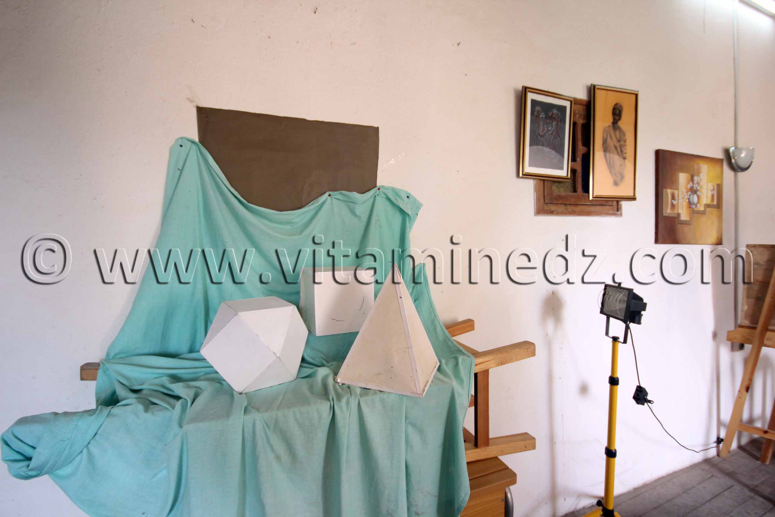 Ecole des Beaux Arts à Tlemcen, Formes et Cubes