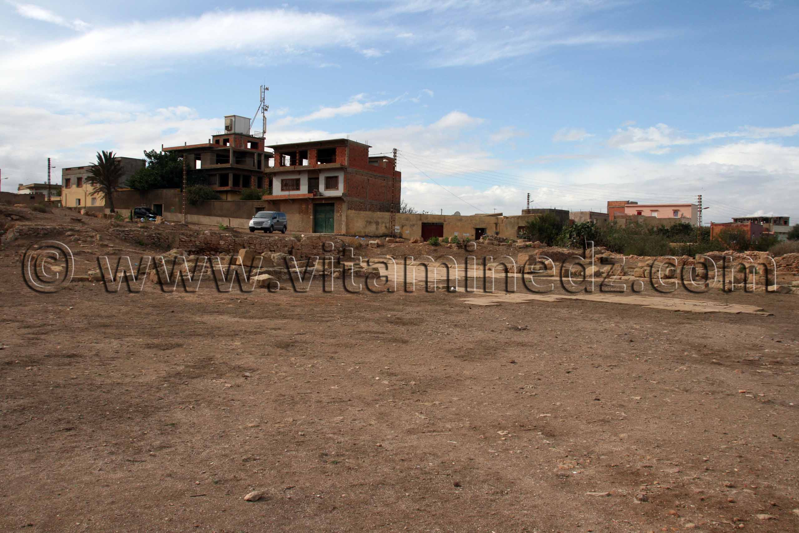 Portus Magnus (Bethioua, St Leu) ou ce qu'il en reste ... Juste des terrains vagues