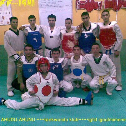 a ighil- igoulmimène avec de la volonté on peut tout surmonter