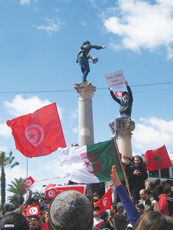 Algérie - Dans le bus avec la «délégation autonome» «Caravane citoyenne» sur la route Alger-Tunis
