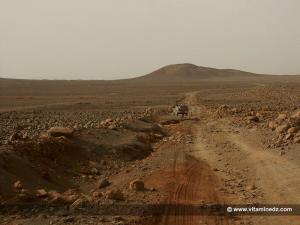 Voyage de Tamanrasset vers Djanet en 4X4 (Pistes rocailleuses)