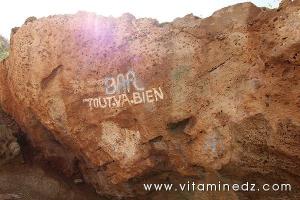 Bar  Tout Va bien  à Tenes ... Mais rien ne va plus pour la nature