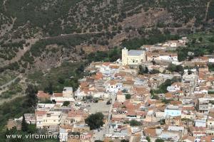 Tenes Lahdar, (Vieux Tenes) Medina ou Casbah c\'est le quartier arabo-andaloux