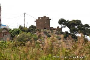 Tenes (W. Chlef) Bordj (Tour) de l\'époque coloniale