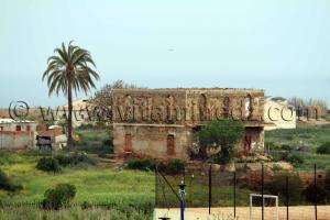 Batisse coloniale à la sortie ouest de Tenes (W. Chlef)