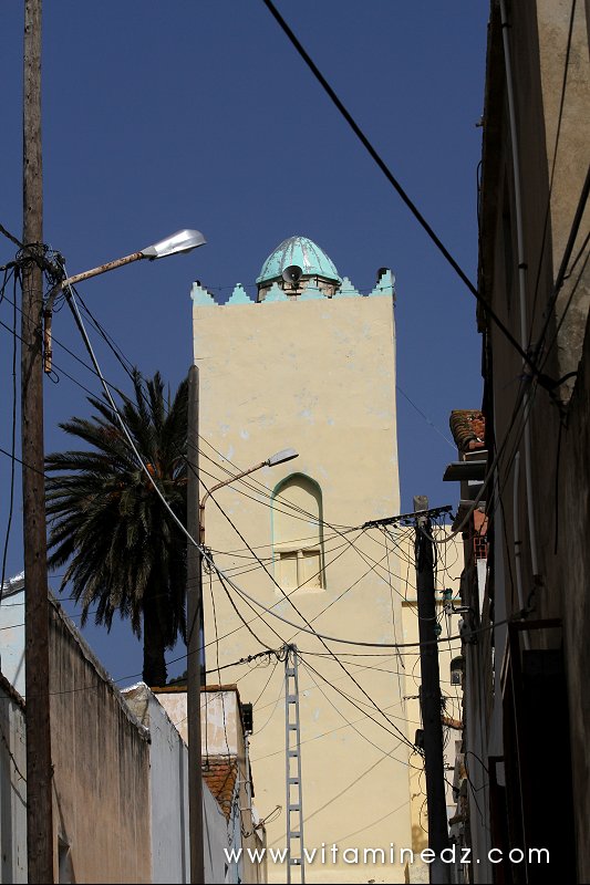 Vieux Tenes Minaret Mosquée Sidi Maïza