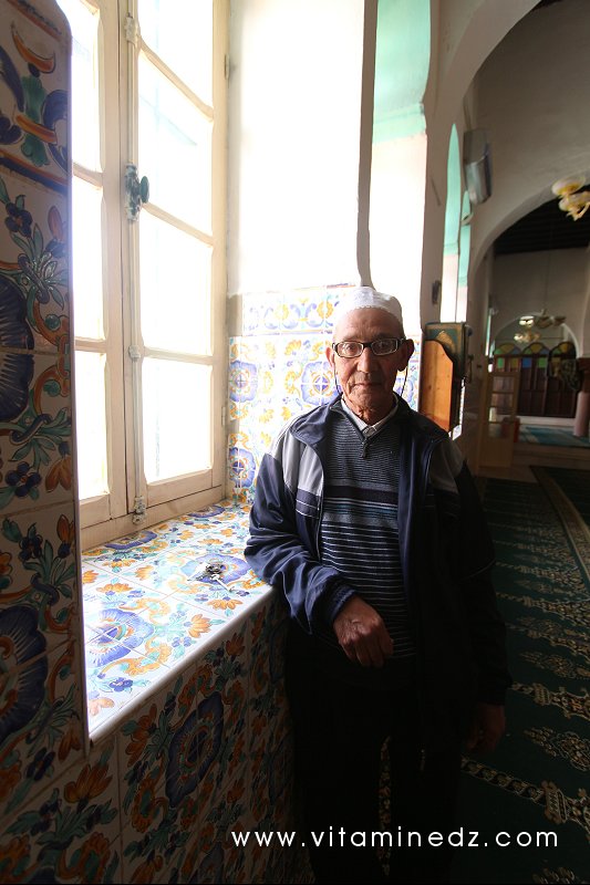 Vieux Tenes Mr Zerrouki, responsable de la Mosquée Sidi Maïza