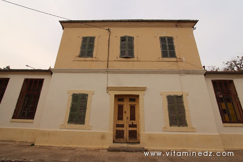 Tenes (W. Chlef) maison coloniale