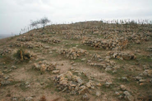 Ben Tiour Vagal. Ruines de la ville romaine de Vagal