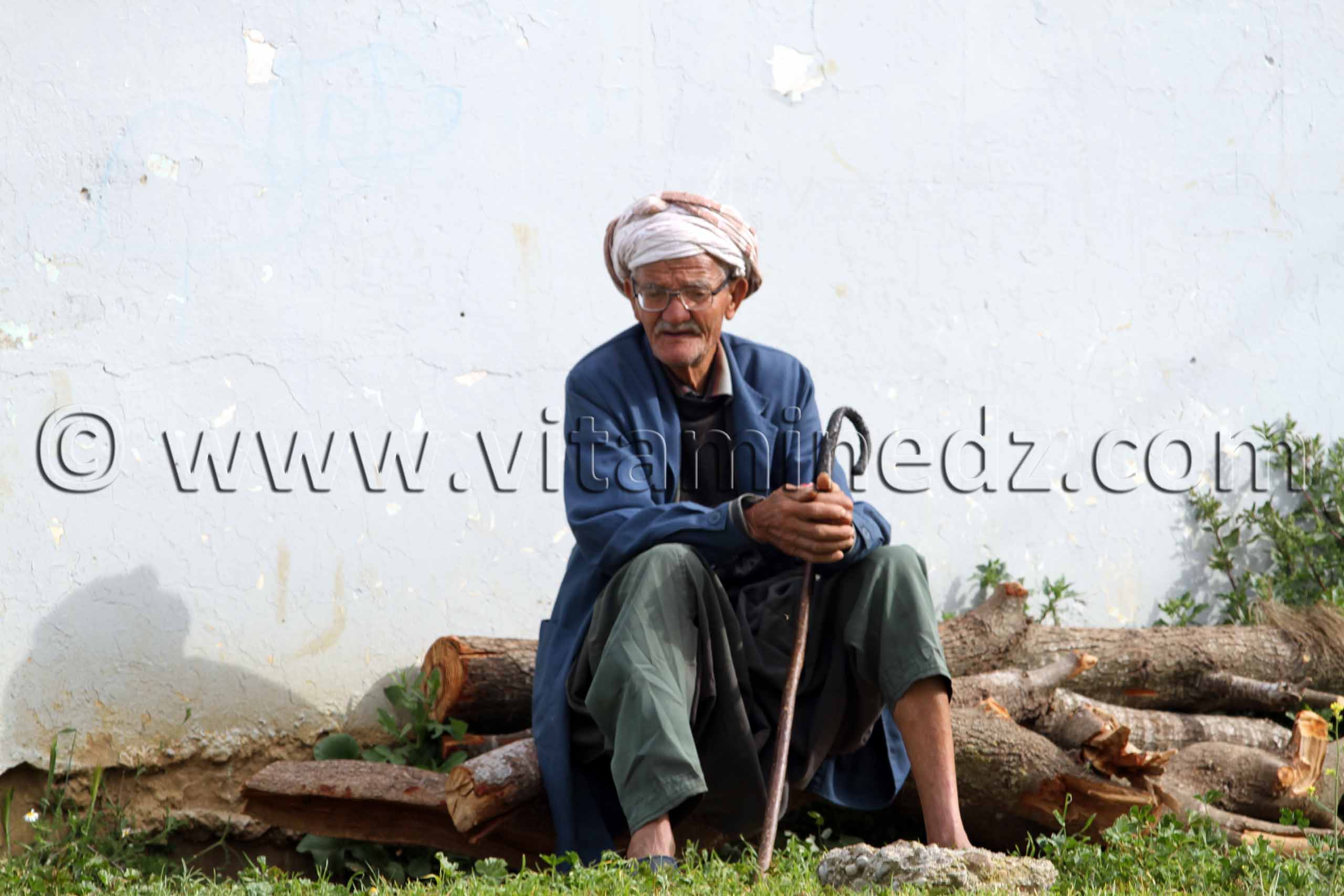 Vieux paysan à Tafraout (Commune Abou El Hassan, W. Chlef)
