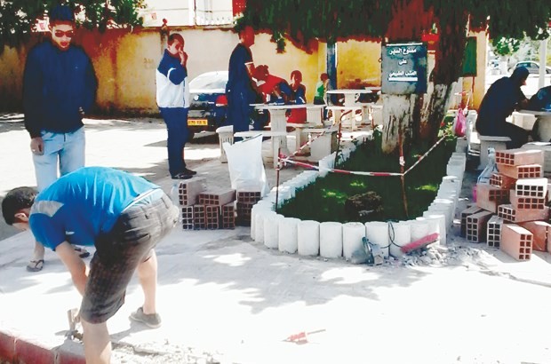 Volontariat à Boumerdès:  Des citoyens aménagent une placette publique