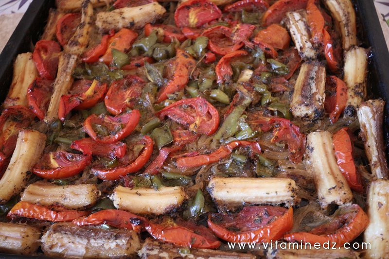 Roussette tomate poivron au four