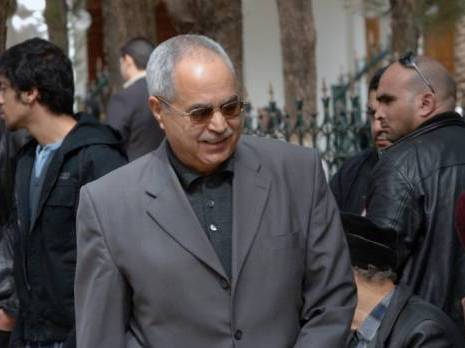 Algérie - Ahmed Benbitour: «la voie la plus probable est le changement par l’explosion de la rue»