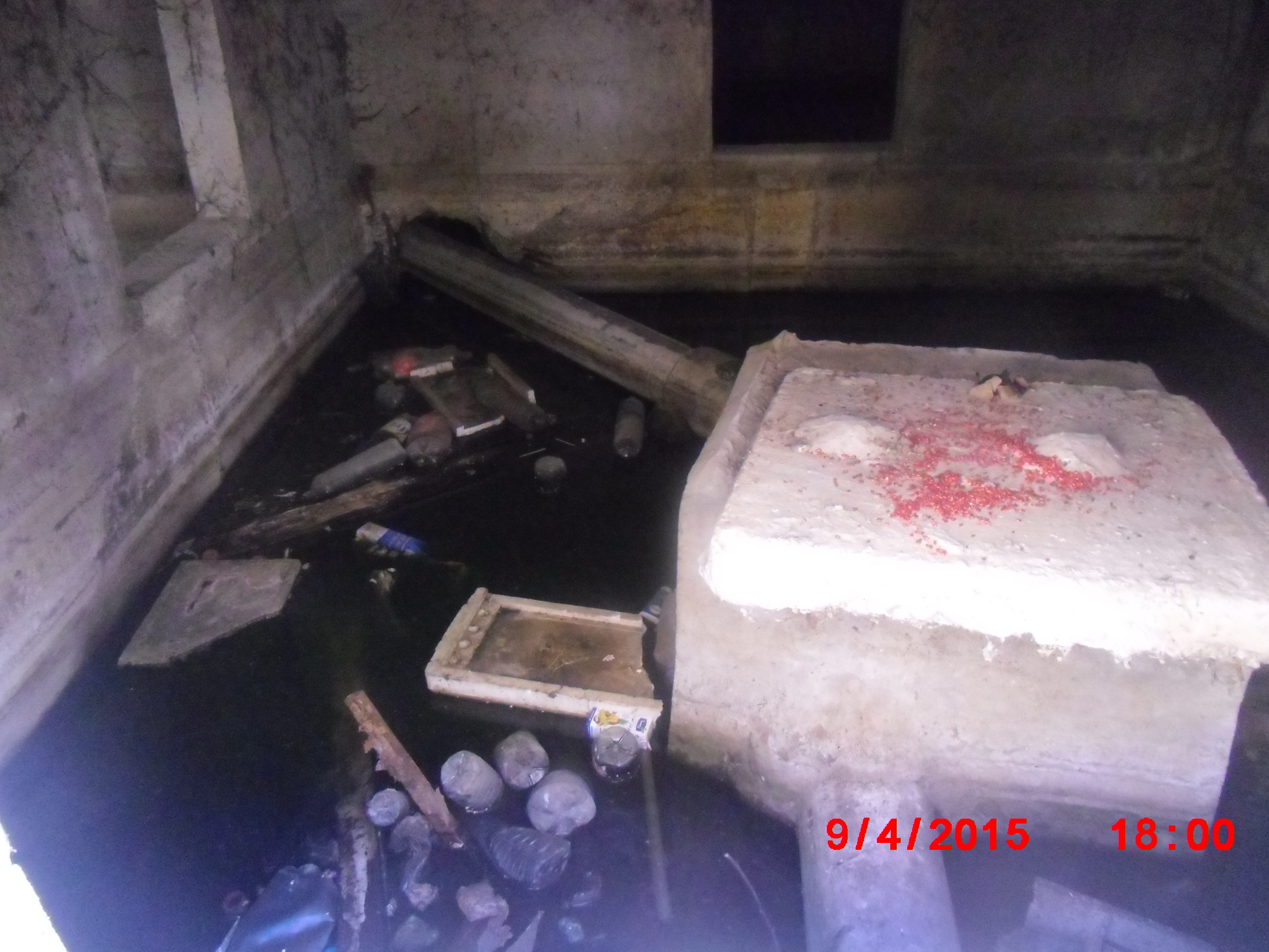 vide sanitaire des batiments citée des 300 lgts ,bordj el bahri