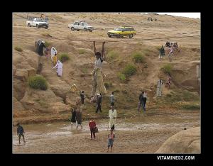 L'apentit acrobate traverçant Oued Sidi Nacer