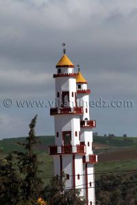 Tlemcen - Village de Bensekrane, mosquée