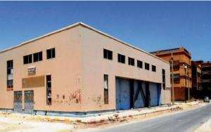 Commerce des fruits et des légumes à Biskra:  Des marchés couverts flambant neufs abandonnés