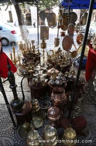 Dinanderie, Alger - Place Audin, exposition d\'artisanat.