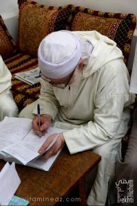 Cheikh Boufeldja, célébrant une Fatha à la grande mosquée de Tlemcen