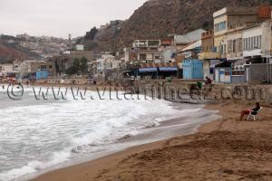 Pillage du sable de Beni Saf, la plage du puits menacée de disparition