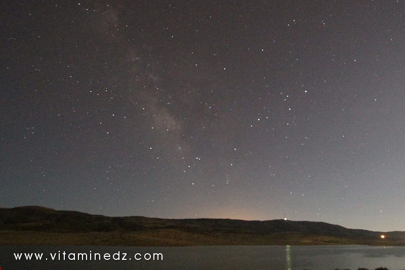 Tlemcen - Barrage El Mefrouche la nuit, voie lactée