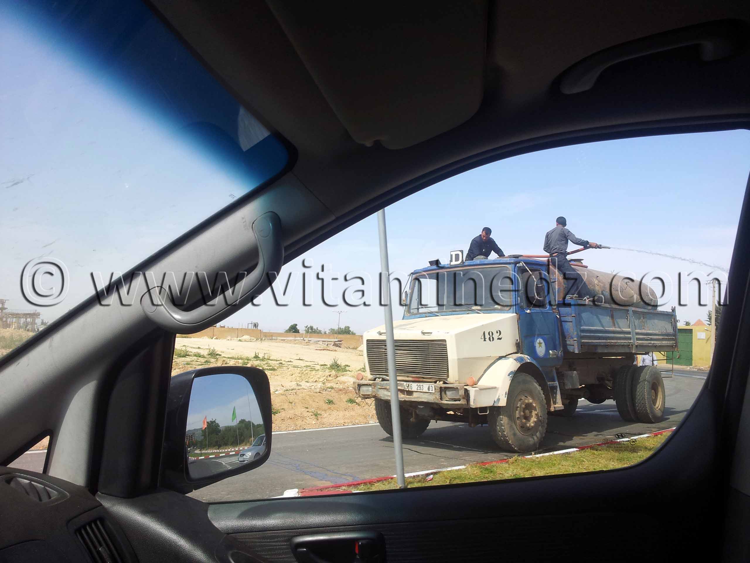 Tlemcen - Arrosage municipal des pelouses et gaspillage de l'eau