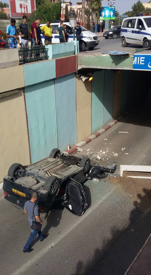 Accident spectaculaire Bab Ouarhran - Tlemcen