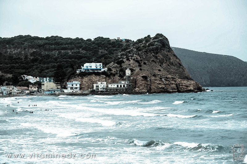 Beni Saf, la plage du puits qui disparaîtra dans quelques années