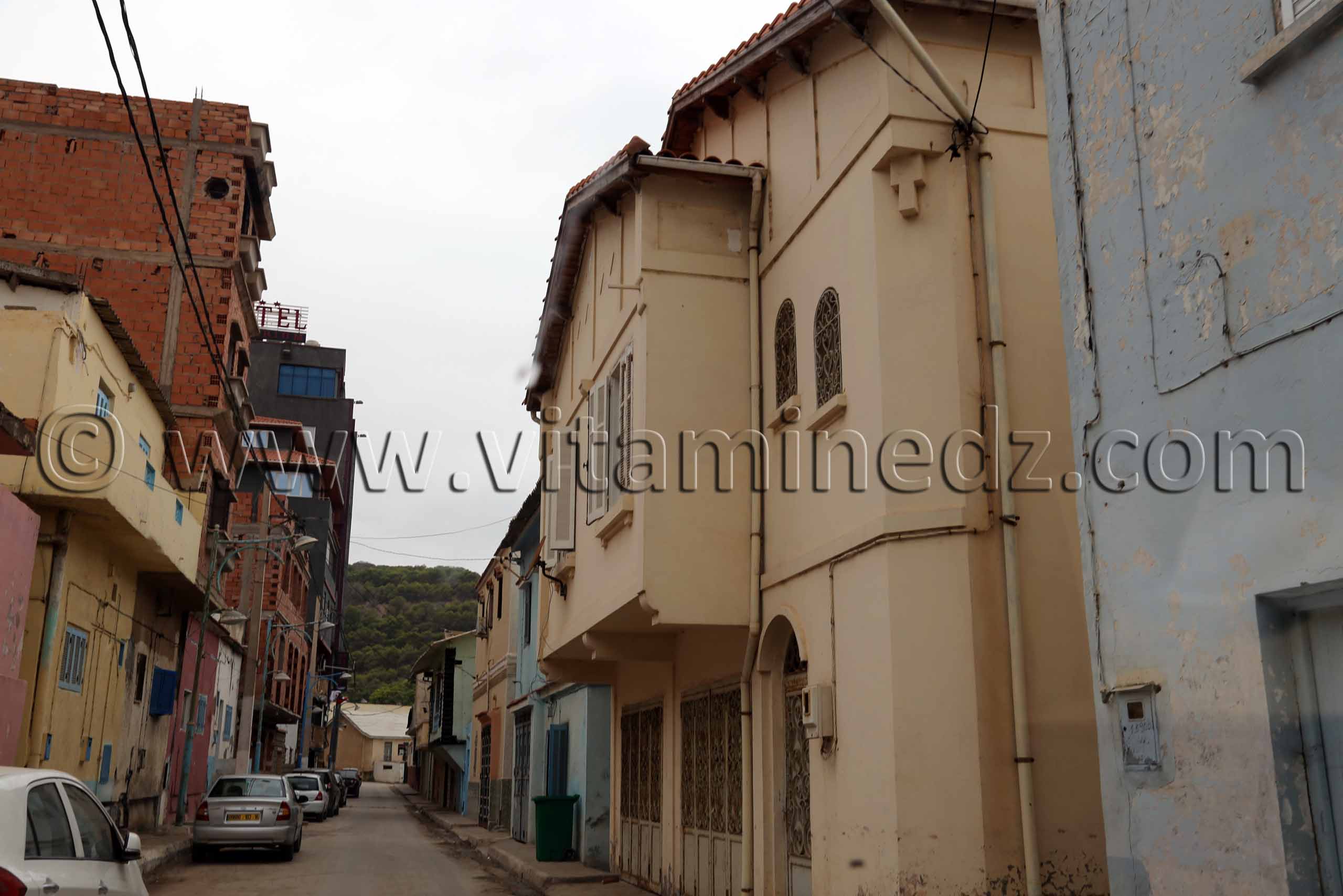 cabanons, Beni Saf (plage du puits)