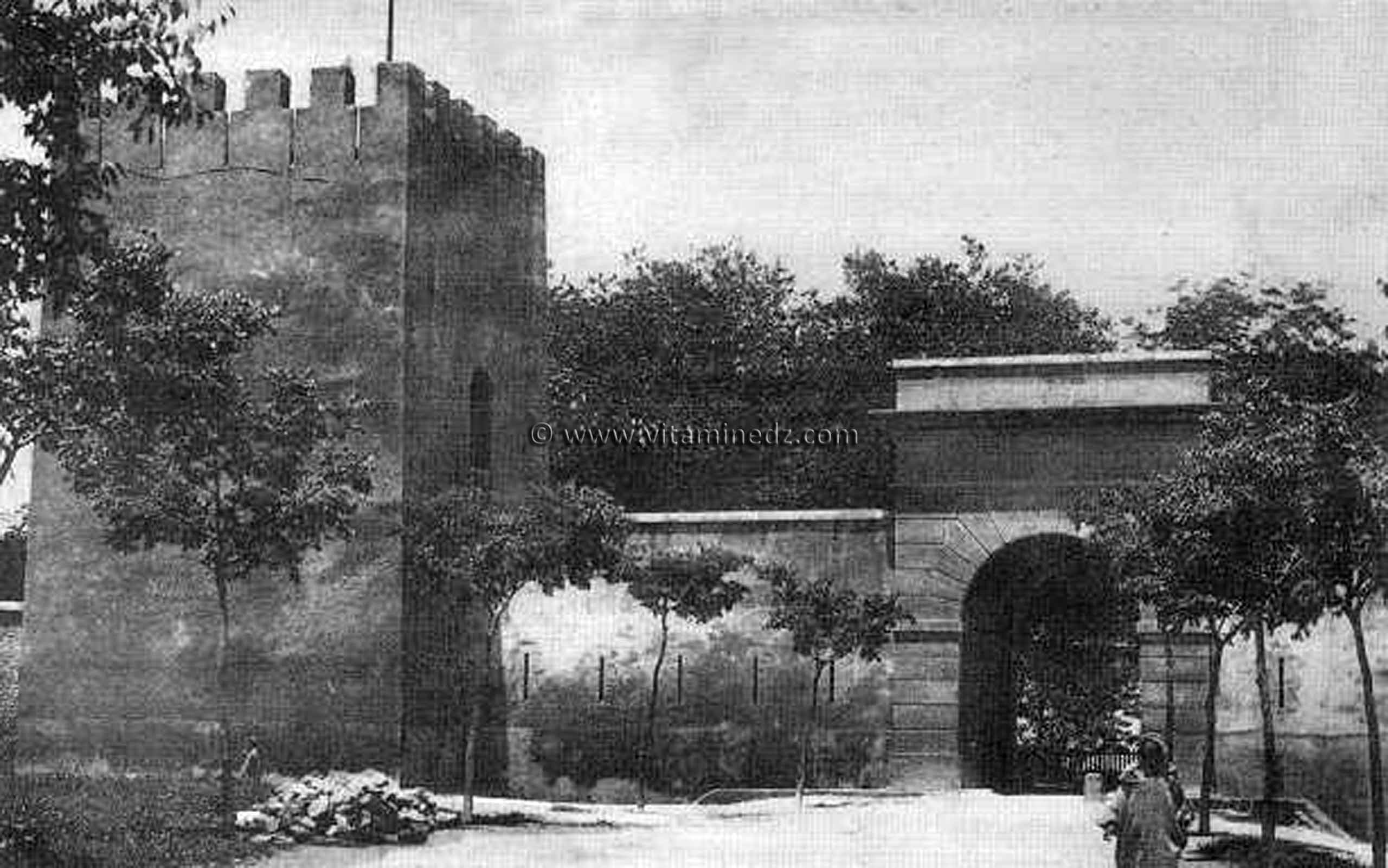 Tlemcen Photo Ancienne - Bab El Hadid (Porte de Fer)