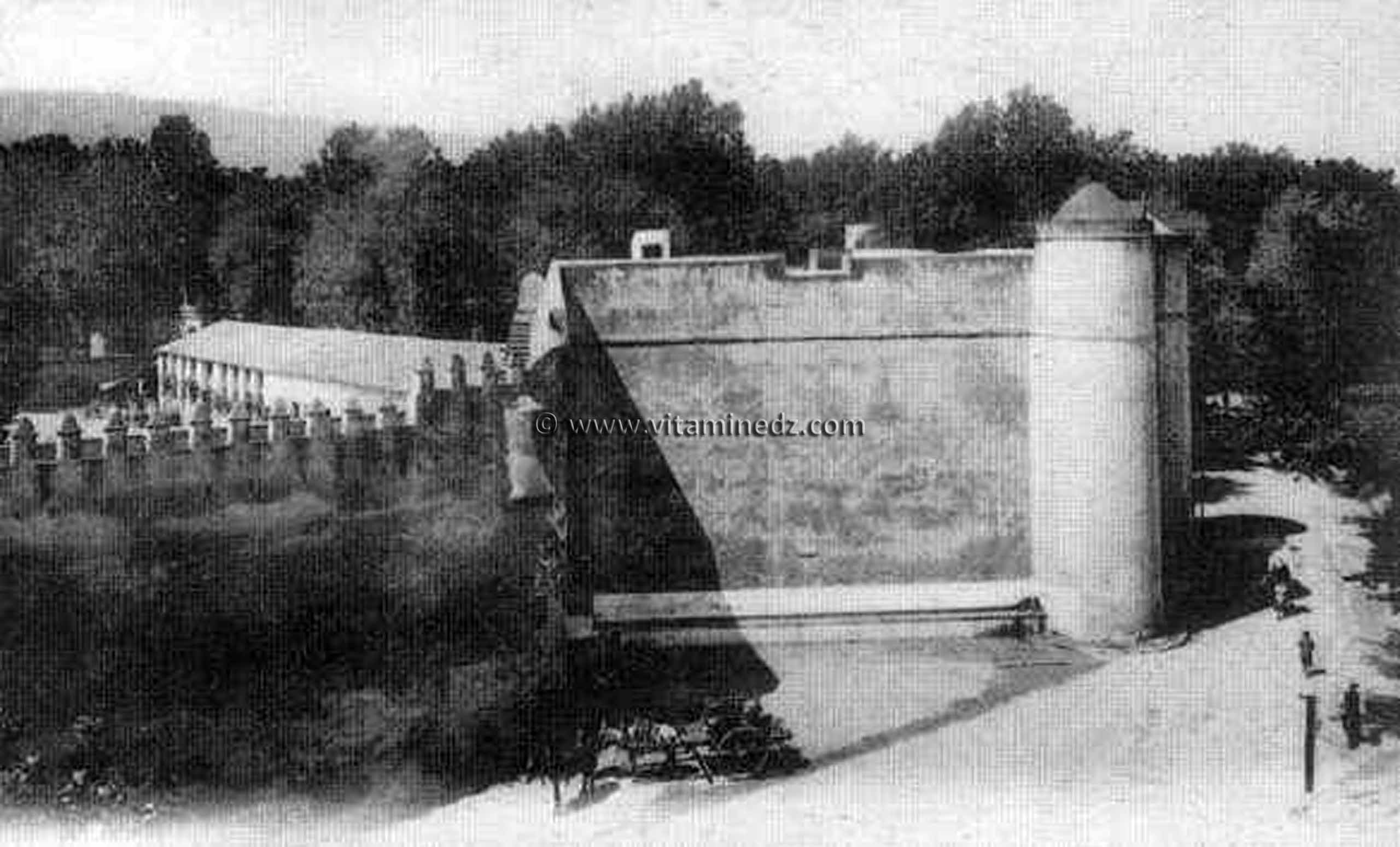 Tlemcen Photo Ancienne - Enceinte Mechouar
