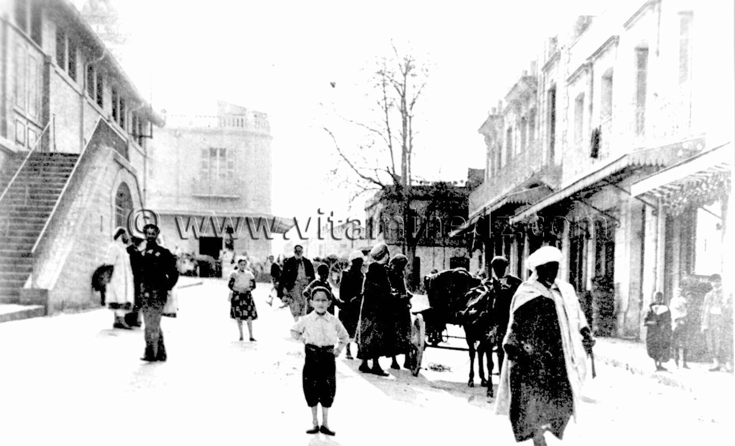 Tlemcen Photo Ancienne - Place du Marché couvert