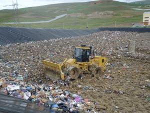Algérie - Pour mettre fin aux carences et aux oppositions. Gestion des CET: faudra-t-il recourir à la sous-traitance?