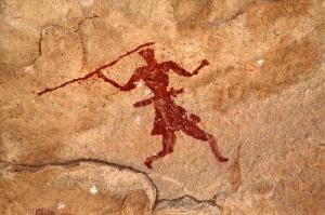 Oued Djaret, Algérie. Jusqu\'à droit, homme coulée lance.
